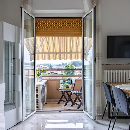 Apartment Afteni House